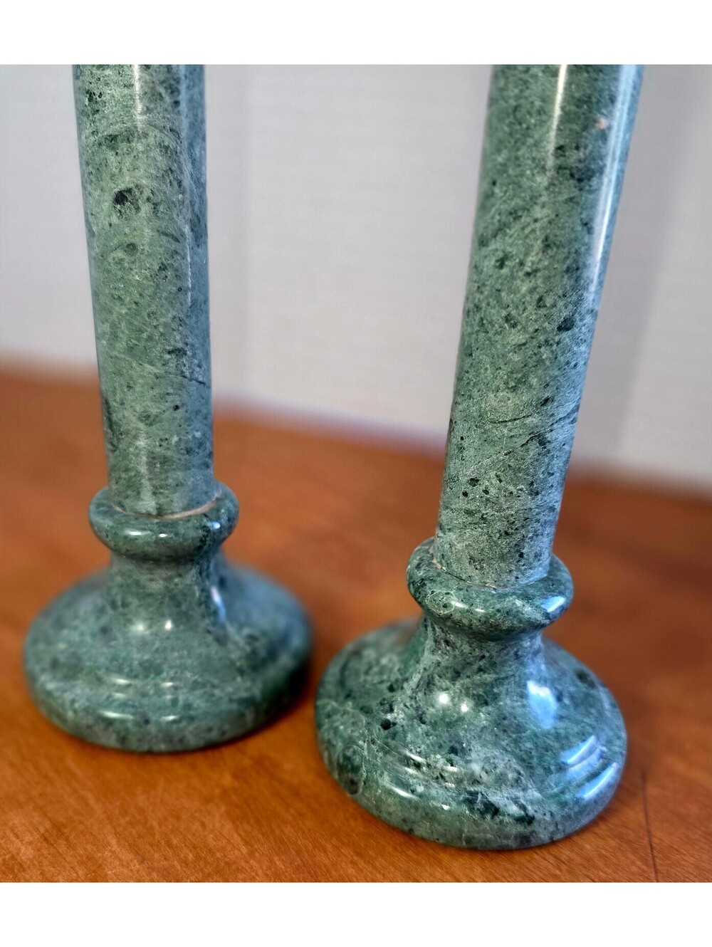Find those crochets out of two vintage solid marble green candle holders